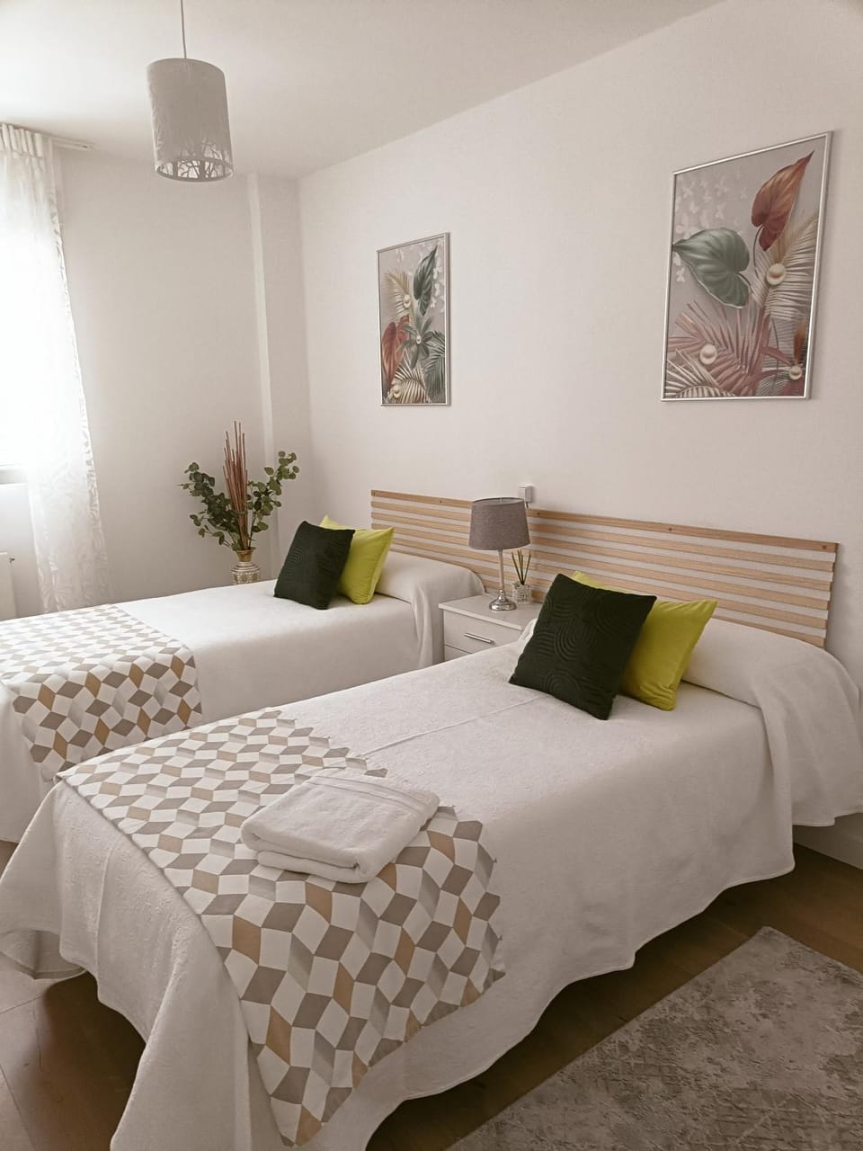 Bahía Ferry Tranquilo, con Parking y Desayuno Casero en el Centro Apartment in Santander