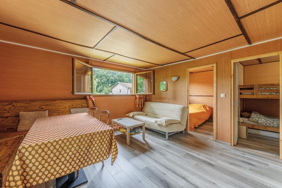 Gîte l'Acacia 3 à 6 personnes House in Nouvelle-Aquitaine