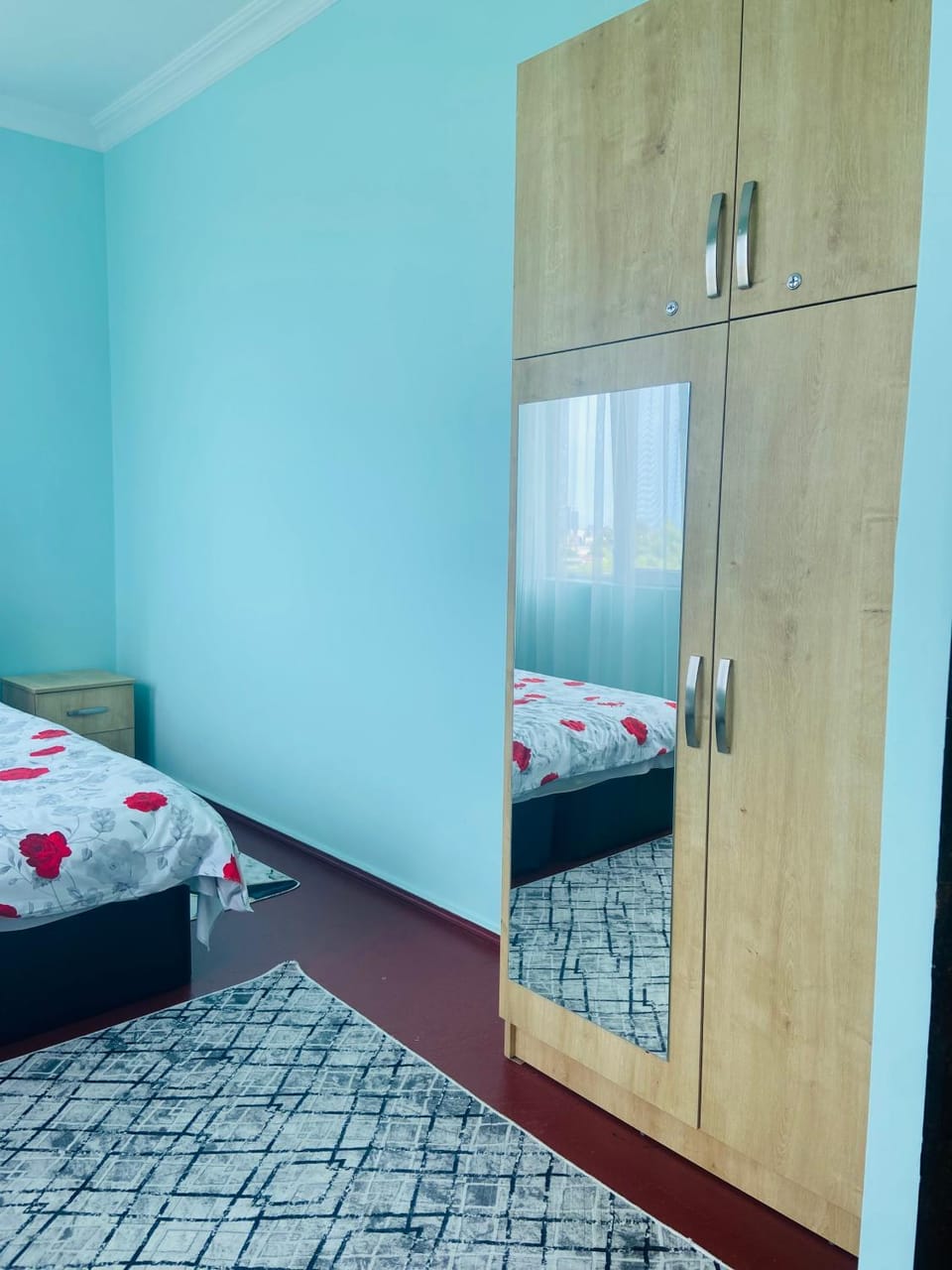 Гостевой дом у Эмзара Bed and Breakfast in Batumi