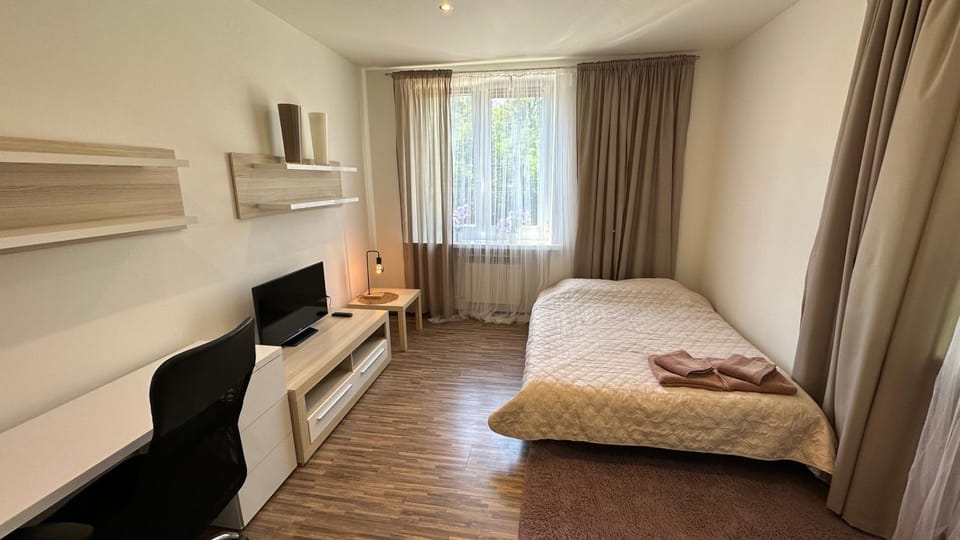 Bed, Photo of the whole room