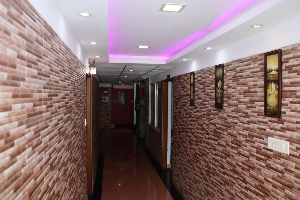 Uthradam towers Hotel in Thiruvananthapuram