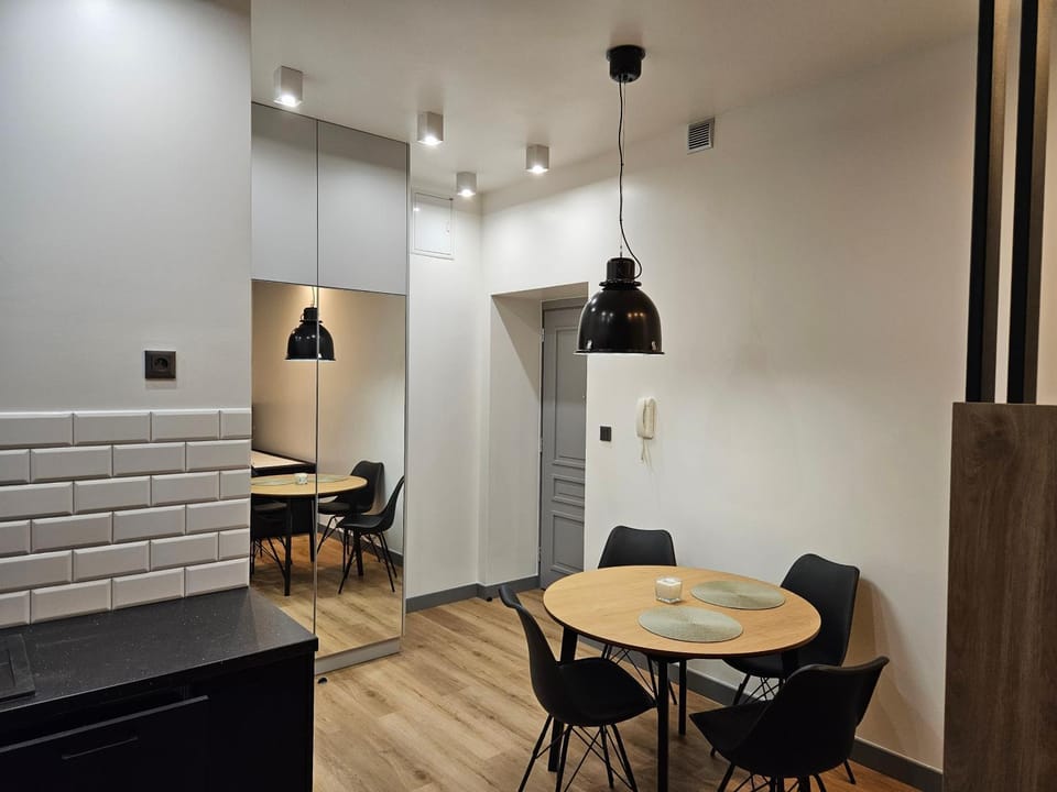 Dining area, wardrobe