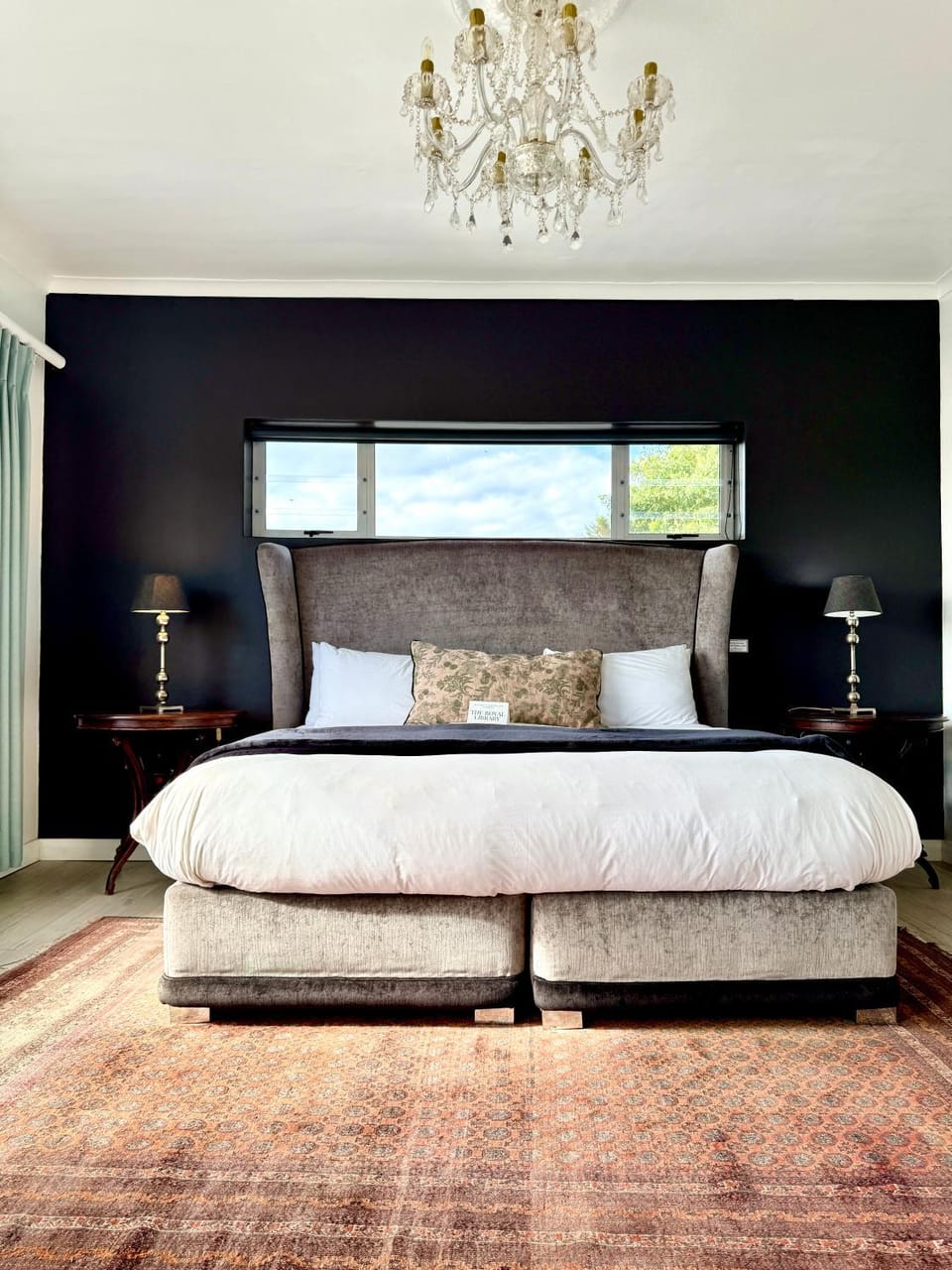 Royal Library Room Apartment in Western Cape