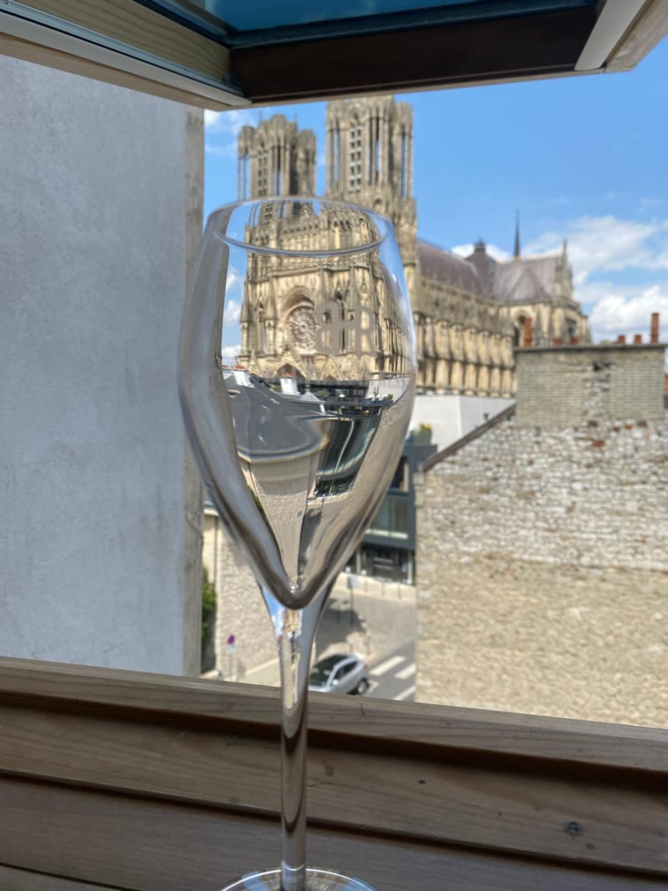 Duplex hammam au pied de la Cathédrale avec vue Apartment in Reims