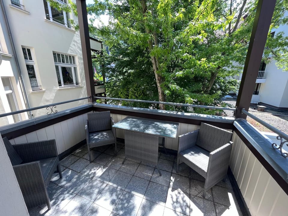 View (from property/room), Balcony/Terrace