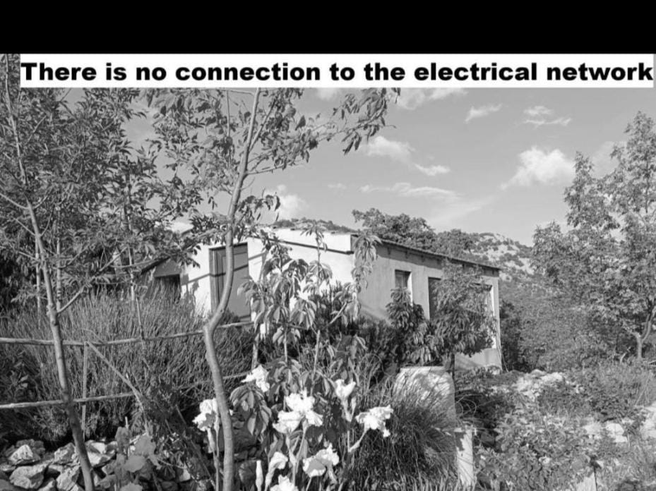 Robinson Haus PanoramA No Electricity Chalet in Split-Dalmatia County