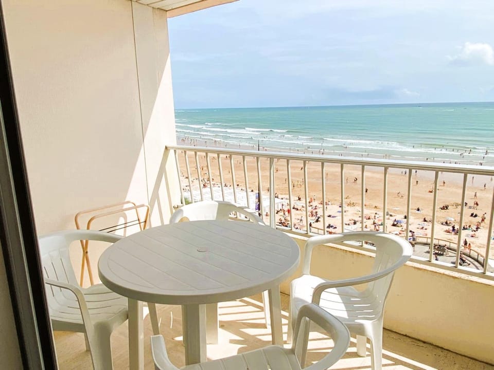 View (from property/room), Balcony/Terrace, Beach, Sea view