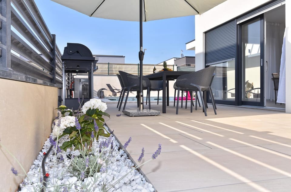 Property building, Patio, Day, View (from property/room), Balcony/Terrace, Dining area