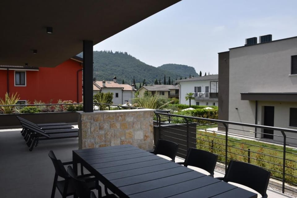 Day, View (from property/room), Balcony/Terrace, Mountain view