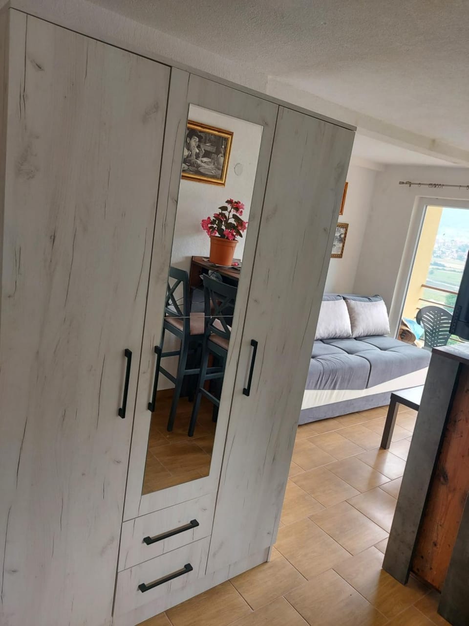 Raj Apartment in Montenegro