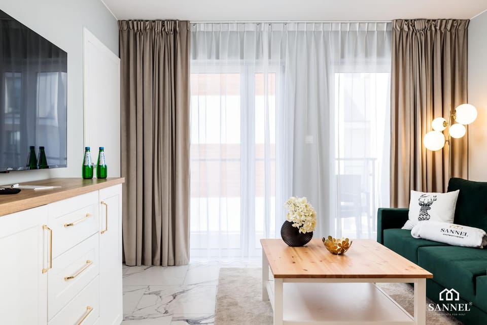 TV and multimedia, Balcony/Terrace, Balcony/Terrace, Living room, Seating area, On site