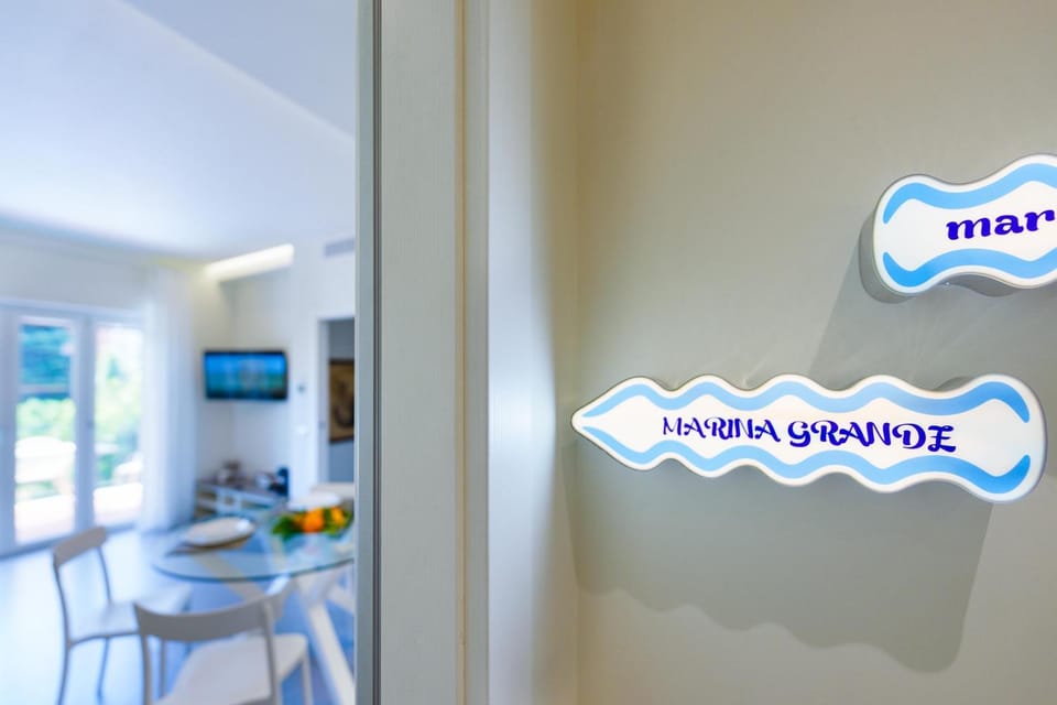 Property logo or sign, Logo/Certificate/Sign, Certificate/Award