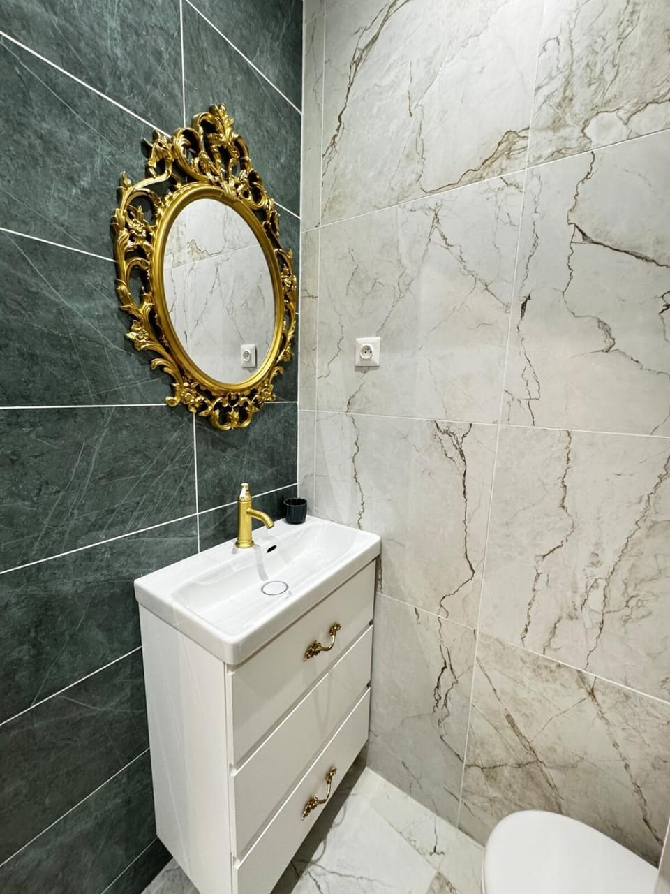 Toilet, Bathroom