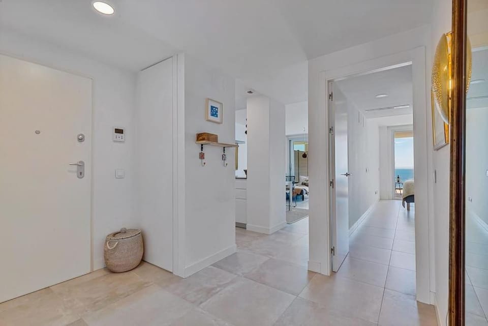 Stunning 2 bedroom apartment. Apartment in Fuengirola