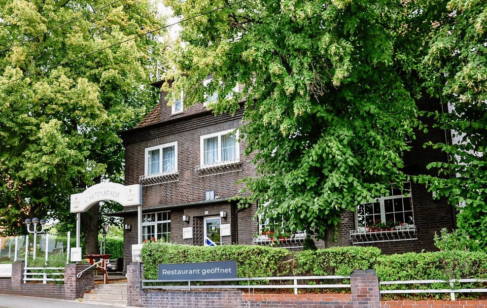 Property building, Garden view