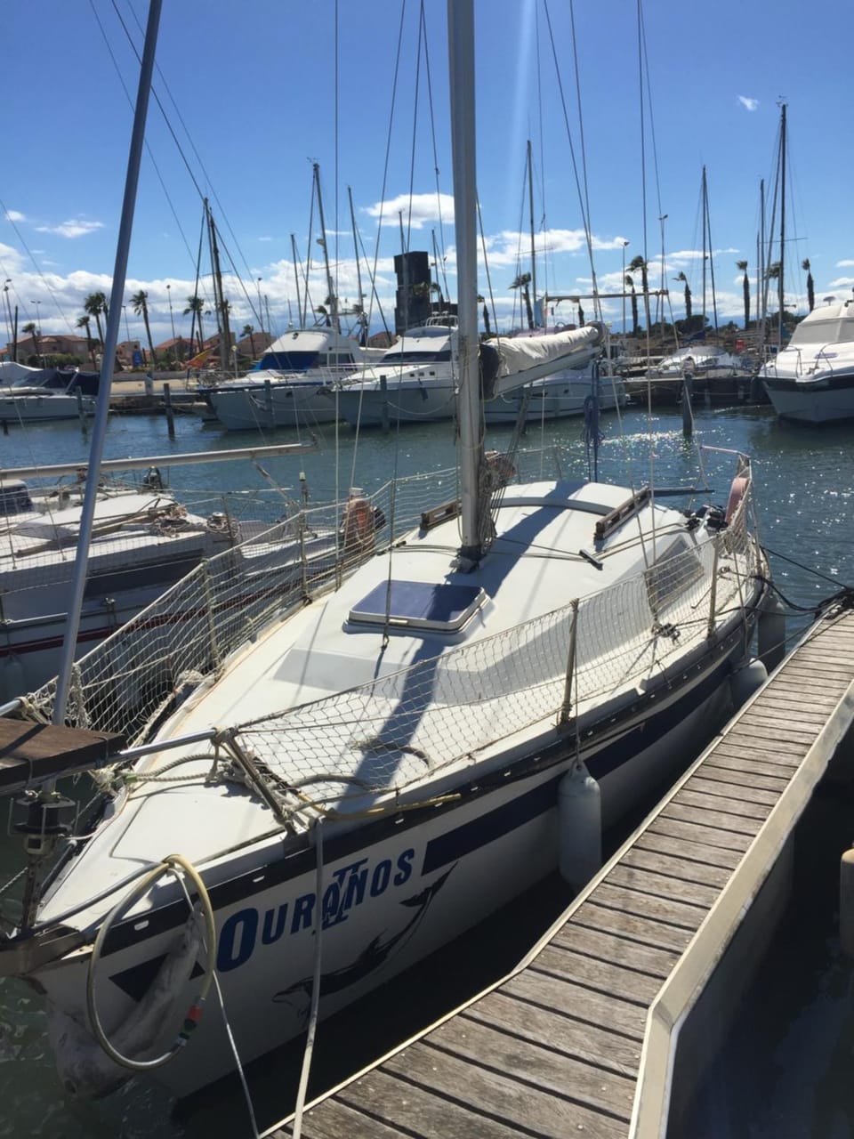 Petit voilier à quai Port Barcares Docked boat in Le Barcarès