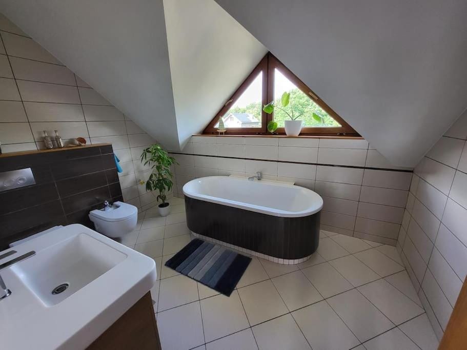 Bathroom, Bath