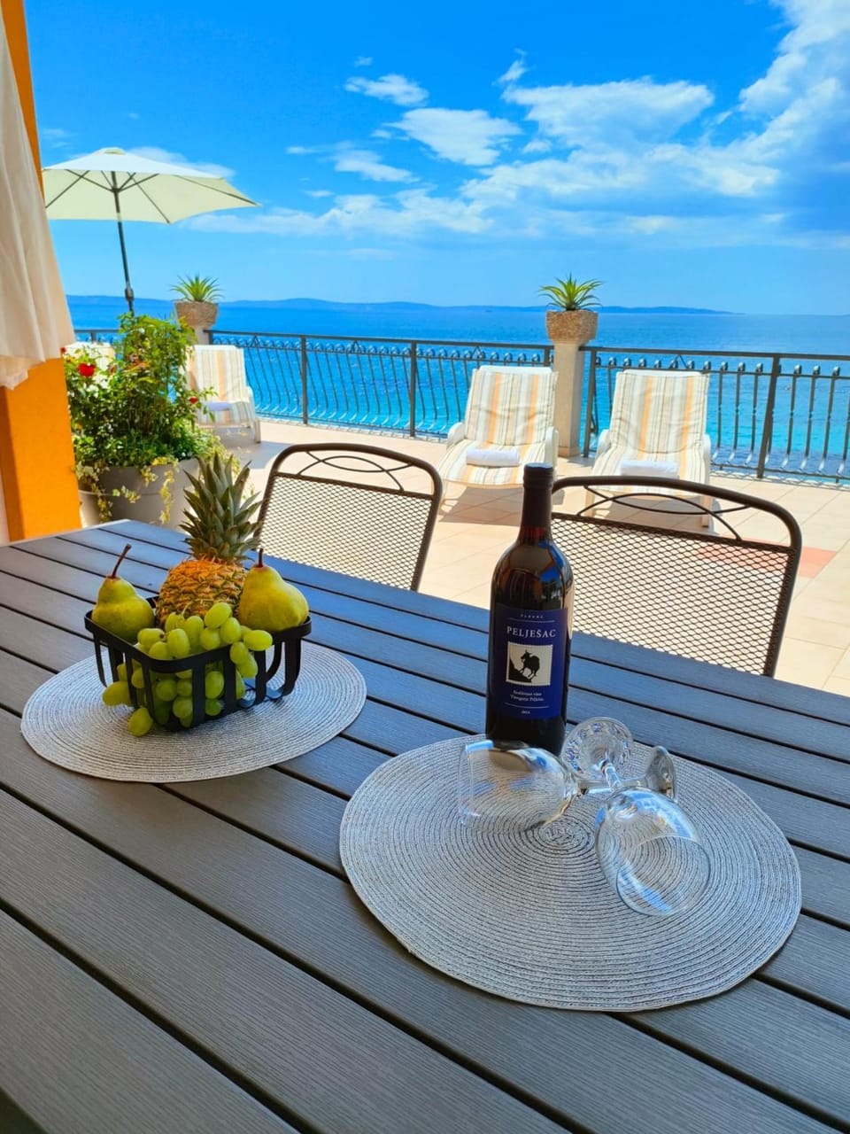 VILLA JURAS Apartment in Podstrana