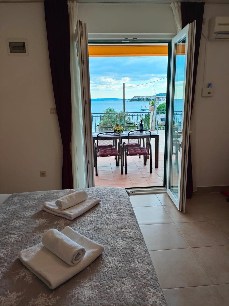 VILLA JURAS Apartment in Podstrana