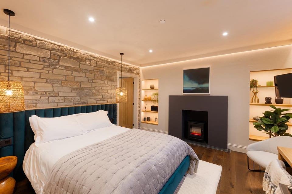 Hive Townhouse Hotel in Wales