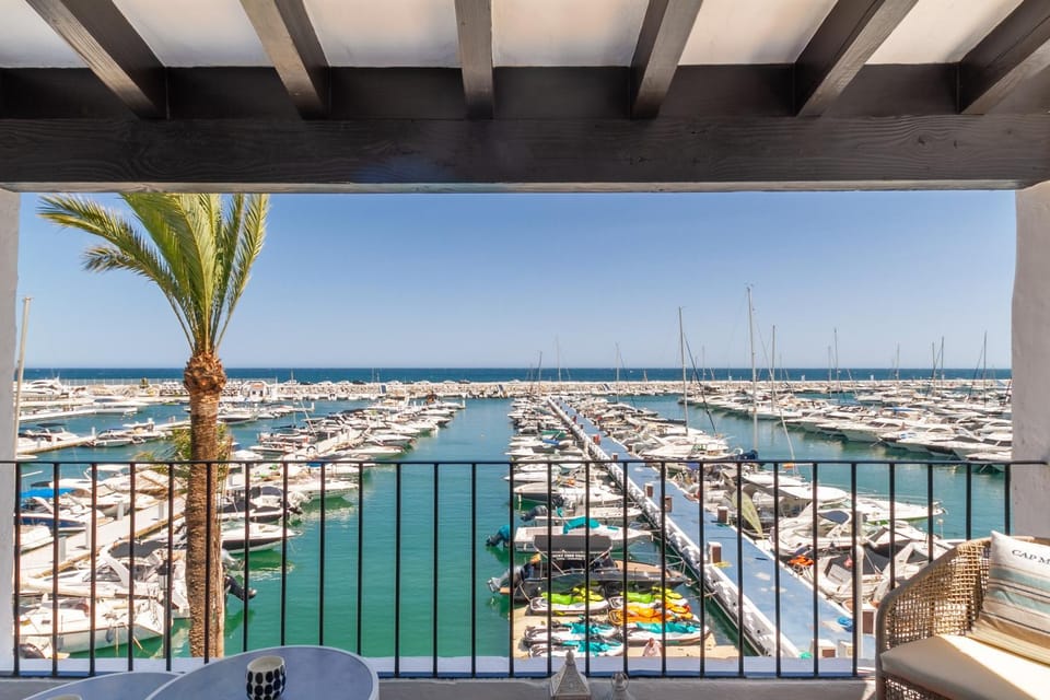 Day, Natural landscape, View (from property/room), Balcony/Terrace, Balcony/Terrace