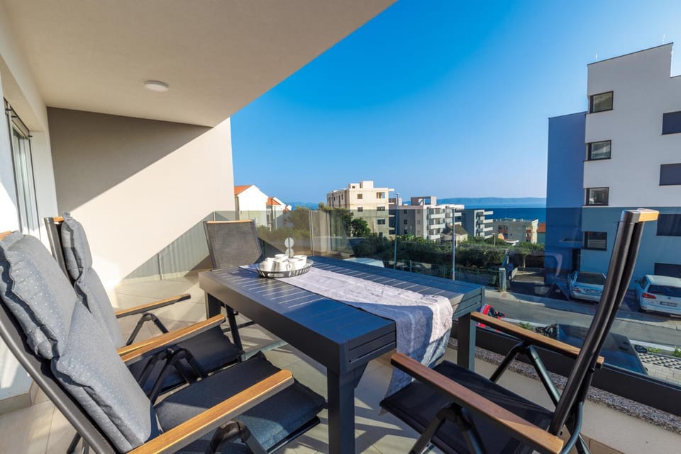 Balcony/Terrace, Balcony/Terrace