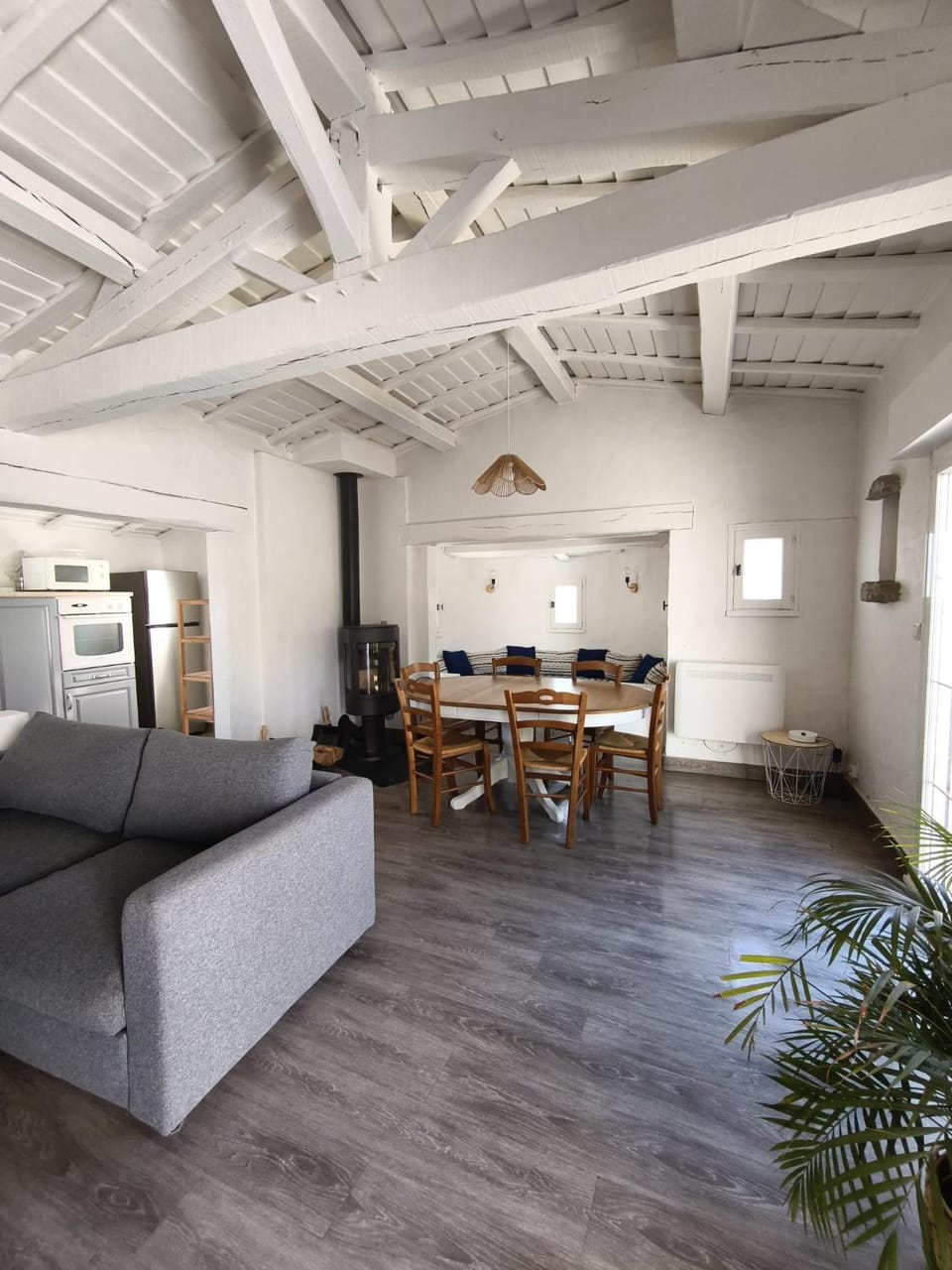 Communal lounge/ TV room, Living room, Dining area