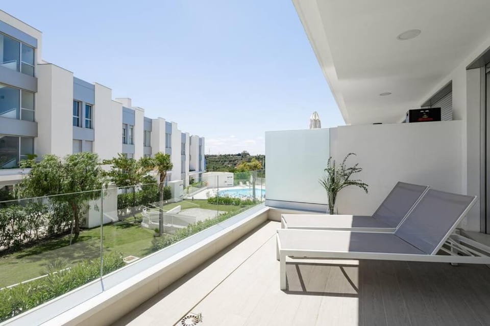 Stylish 3 bedroom Le Mirage close to beach RDR317 Apartment in Costa del Sol