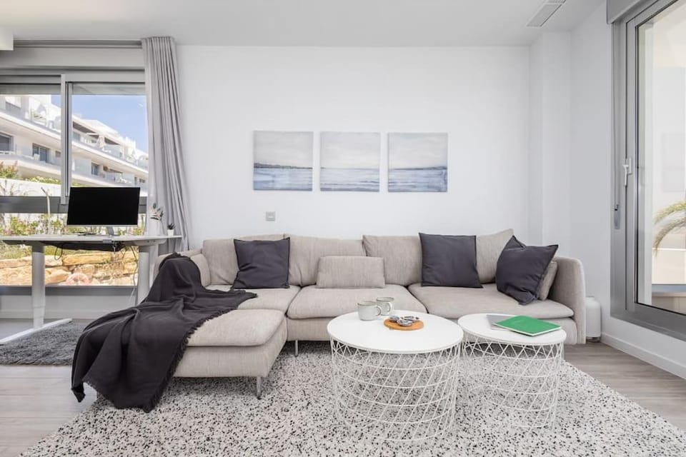 Stylish 3 bedroom Le Mirage close to beach RDR317 Apartment in Costa del Sol