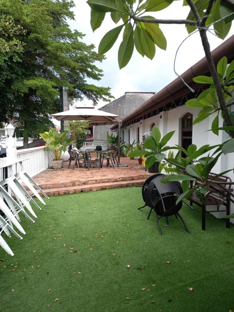 Patio, Garden, Garden view