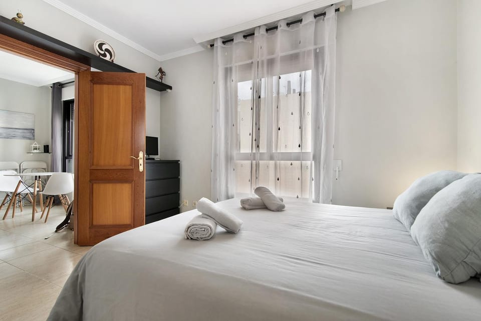 Living room, Bedroom