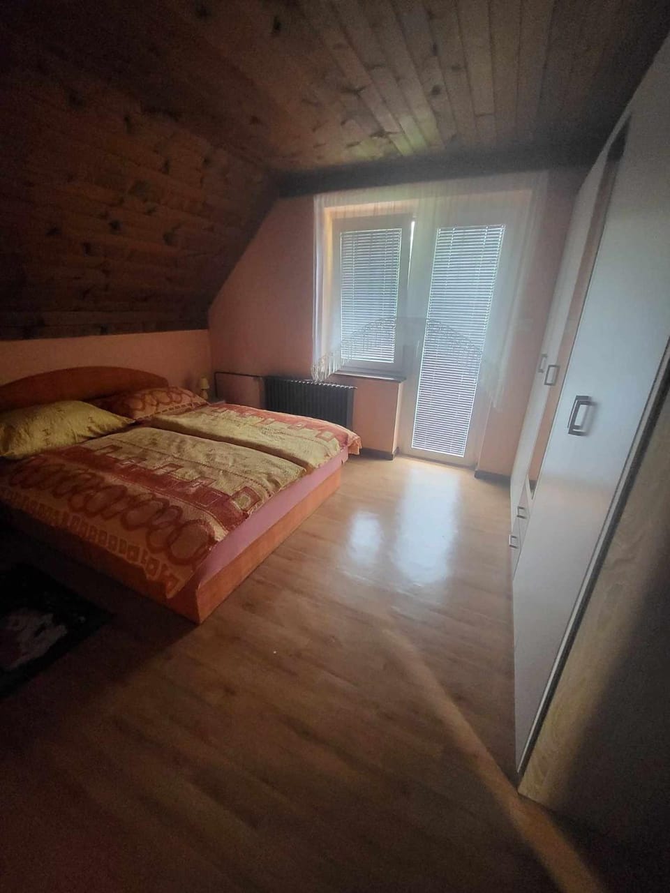Bed, Photo of the whole room, Bedroom, wardrobe