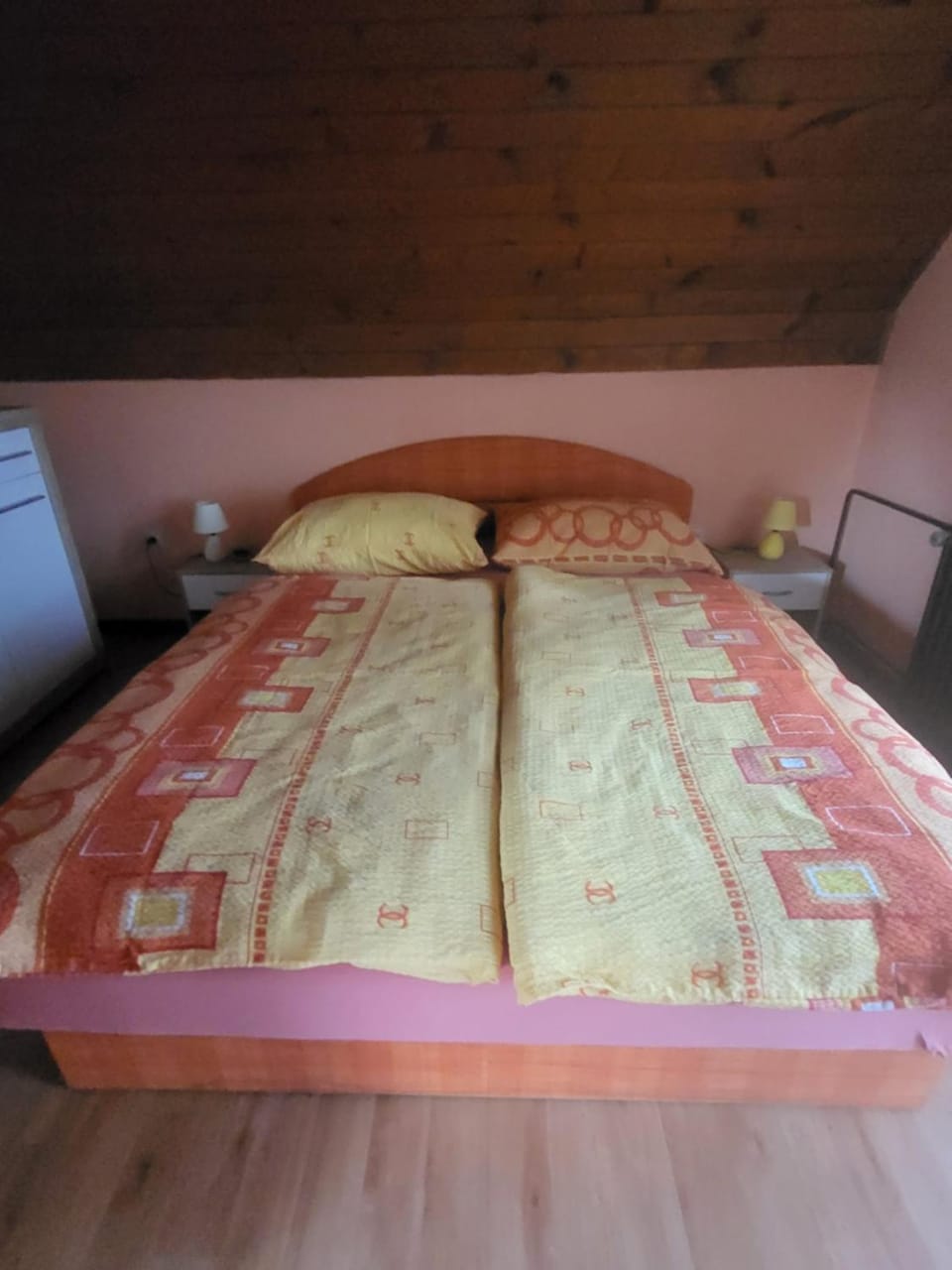 Rooms MARETČ Vacation rental in Slovenia