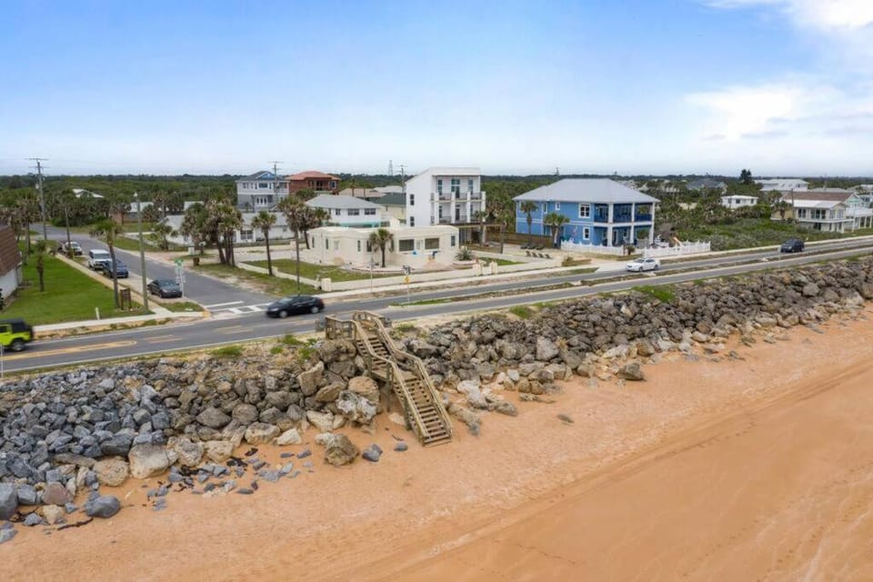 Stairway to Heaven Hot Tub Beach Retreat House in Flagler Beach