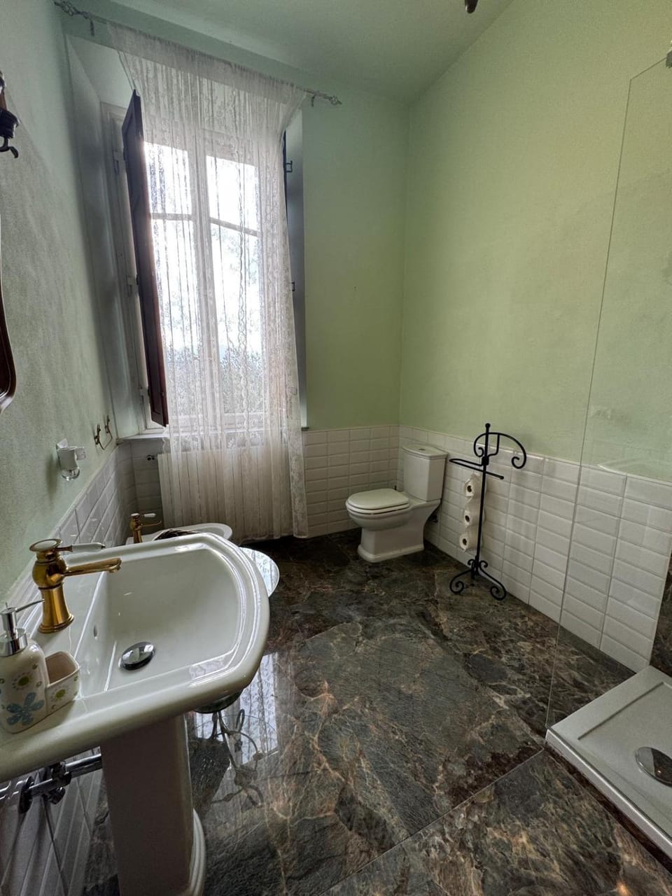 Toilet, Bathroom