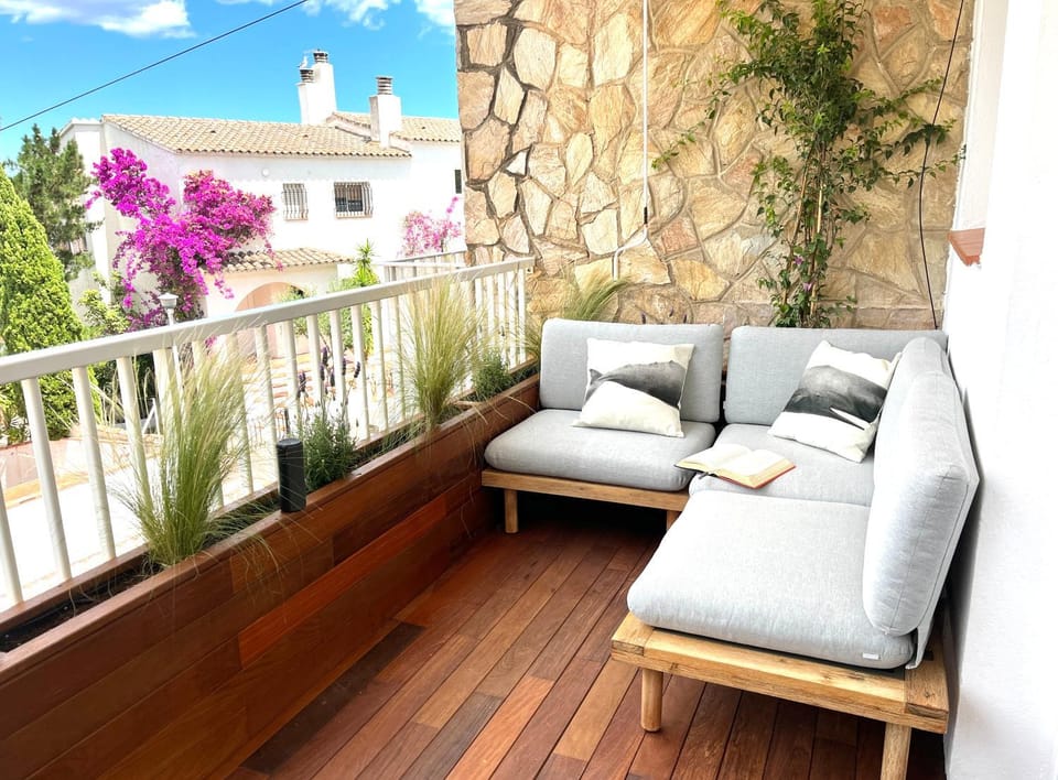 Balcony/Terrace, Balcony/Terrace