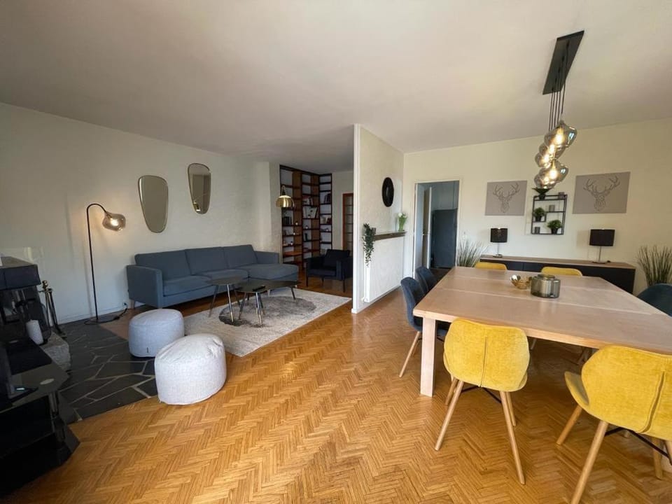 Appartement dans maison vue exceptionnelle sur le lac House in Annecy