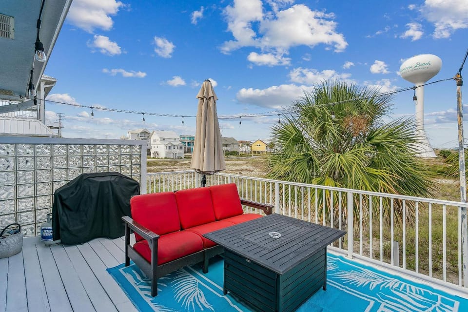 1488 Homeport Dr House in Pensacola Beach