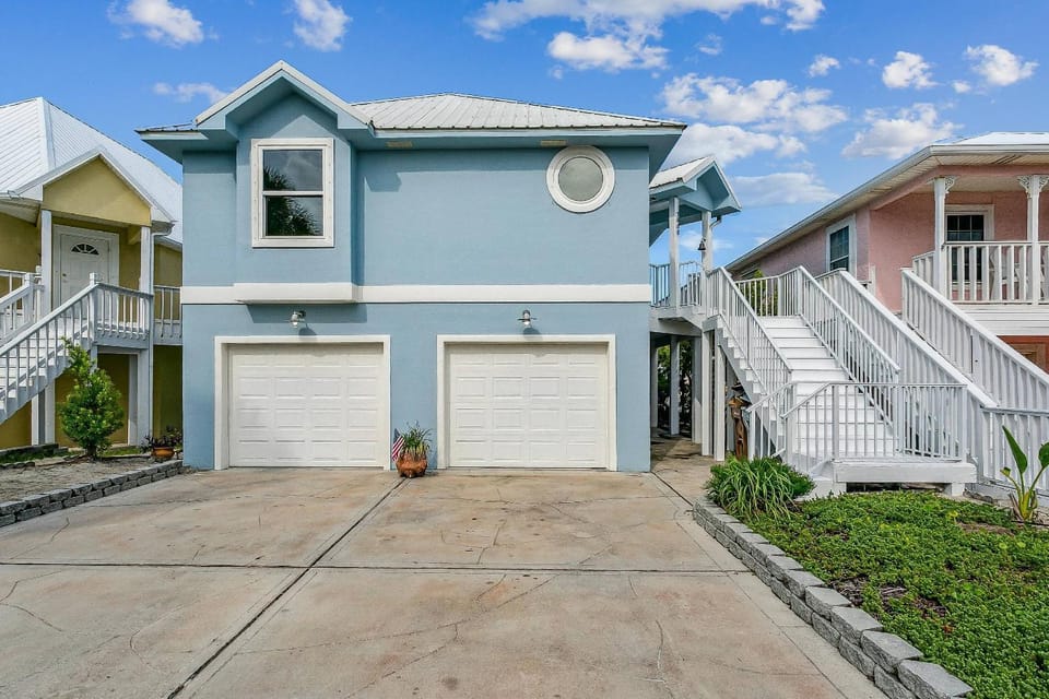 1488 Homeport Dr House in Pensacola Beach