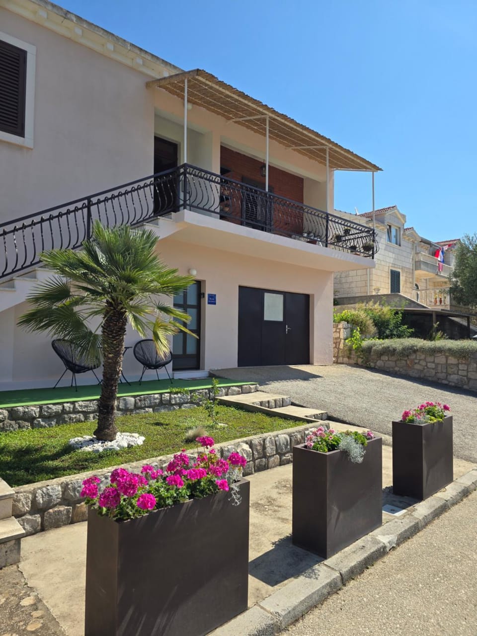 Property building, Day, Garden view