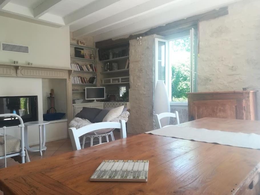 Quercy blanc maison en pierre House in Occitanie