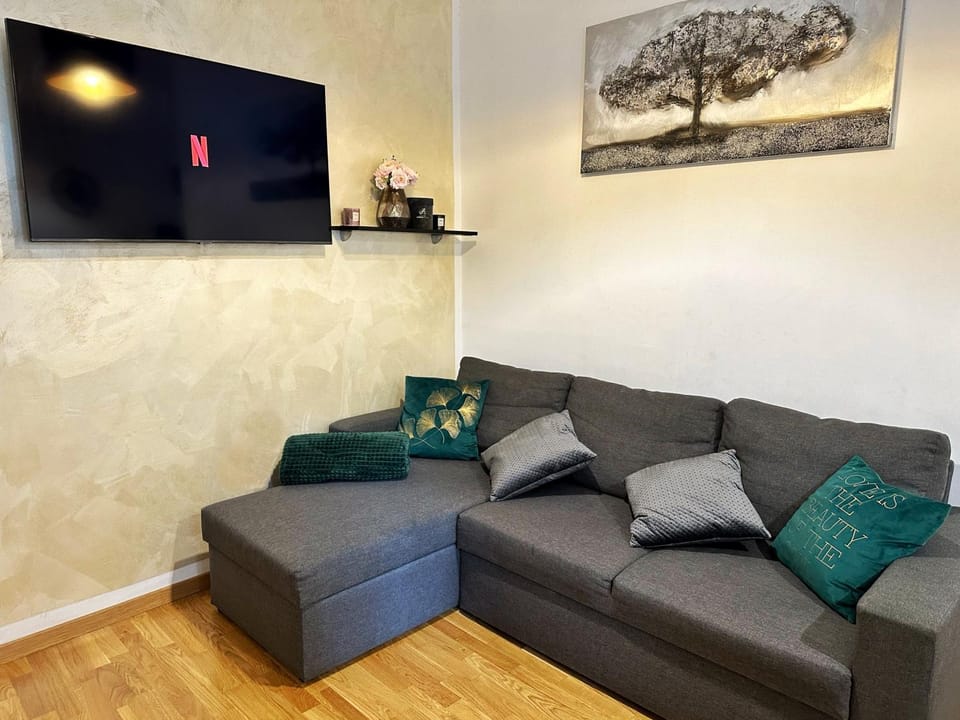 TV and multimedia, Living room