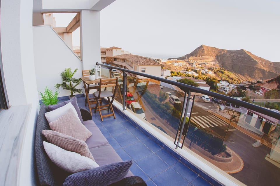 Natural landscape, View (from property/room), Balcony/Terrace, Mountain view