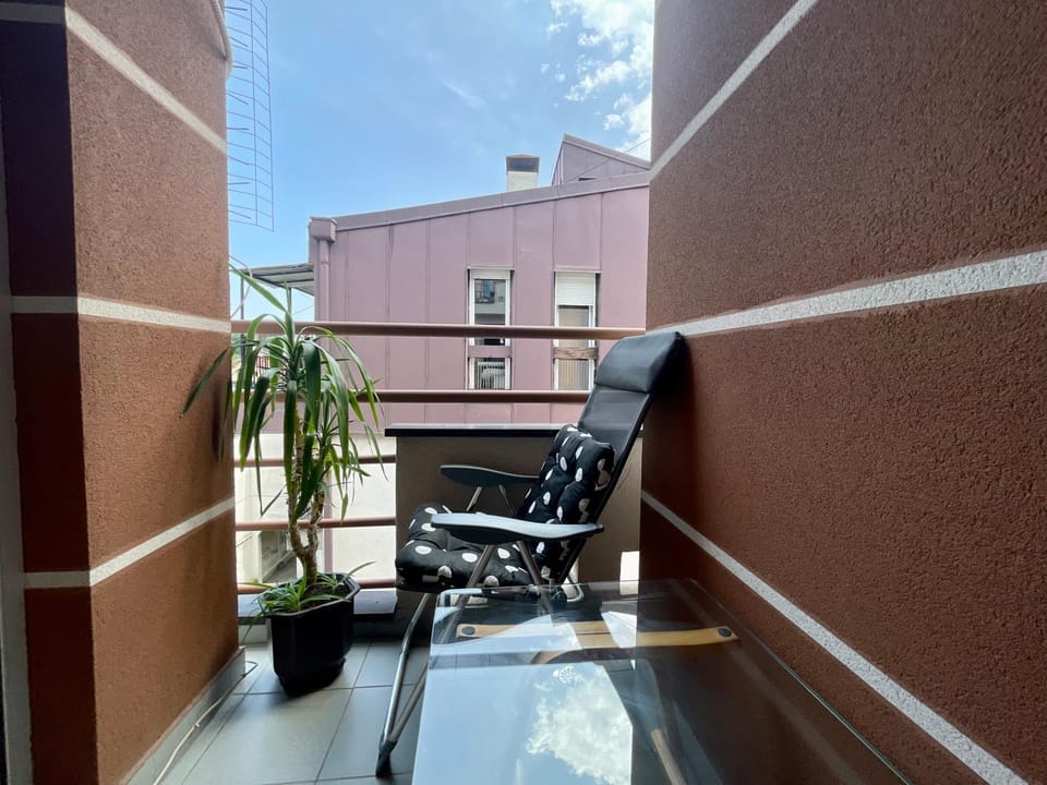 View (from property/room), Balcony/Terrace, Seating area