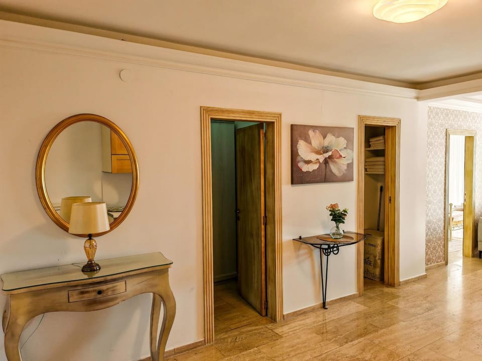 Petrovac Sea Whisper Apartment in Budva Municipality