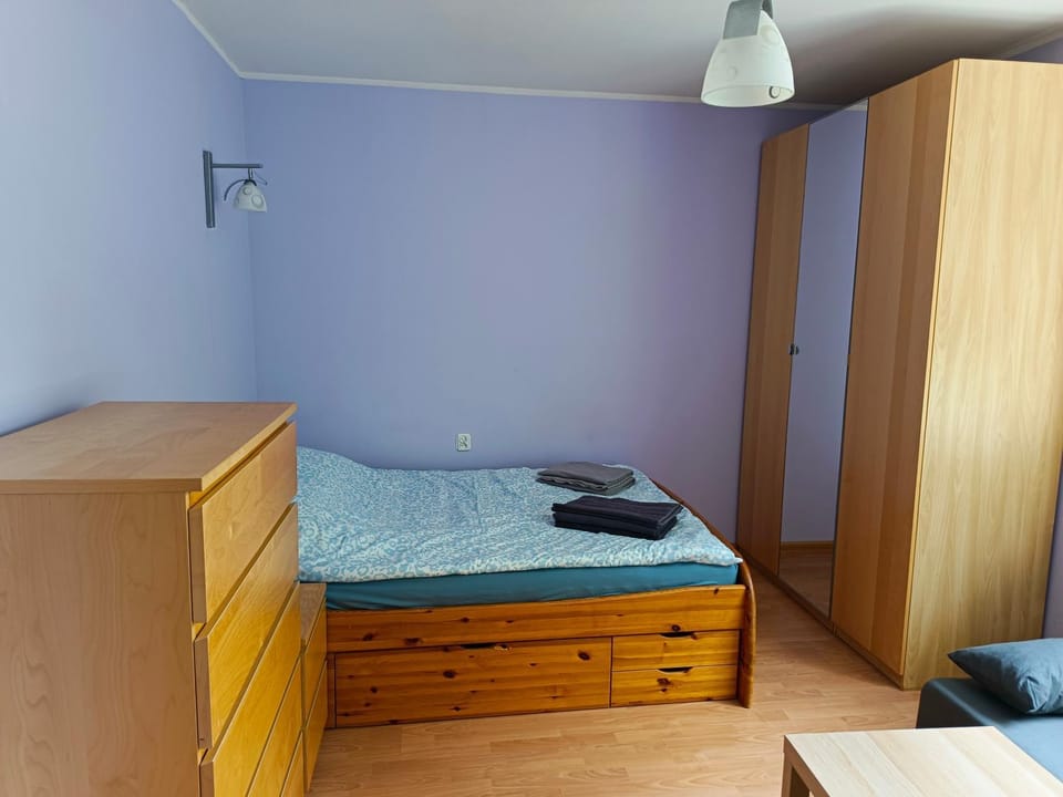 Apartament z ogródkiem i miejscem do grillowania Apartment in Gdansk