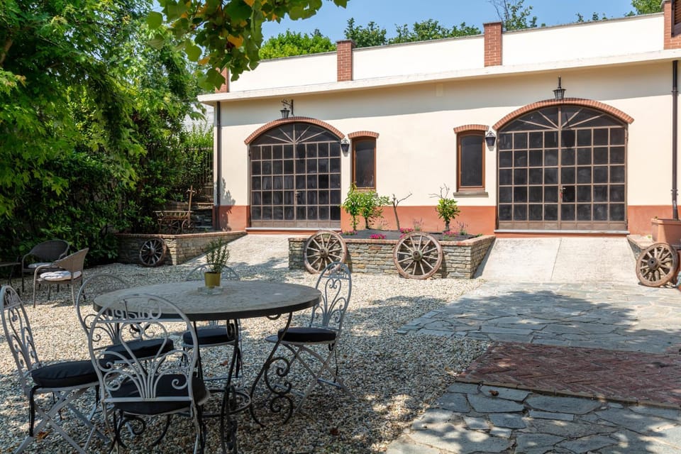 Patio, Garden view