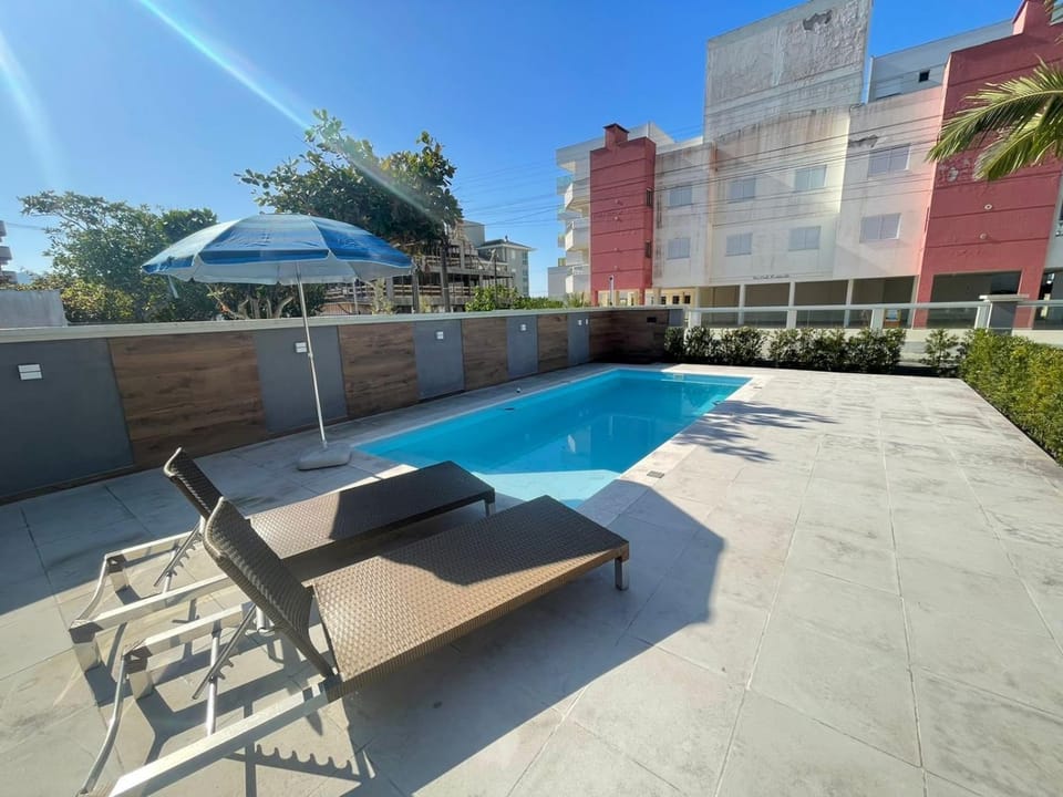 cód 6 · Casa Sofisticada á 50 m do mar House in Florianopolis