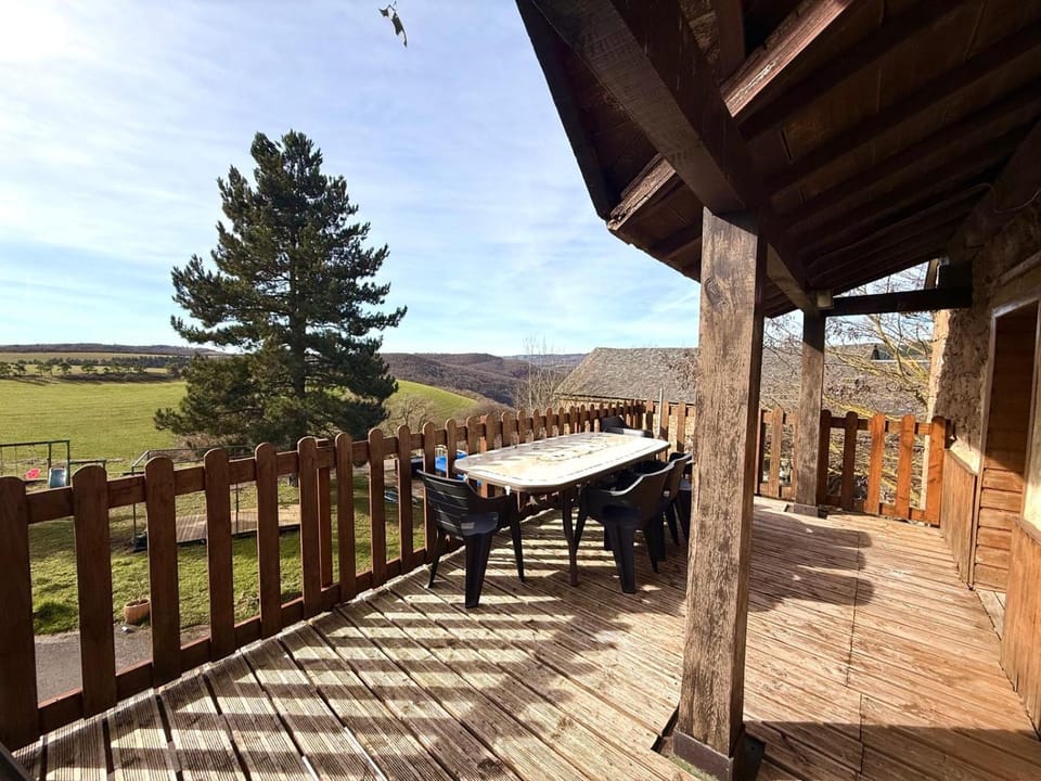 Le grand gîte House in Auvergne-Rhône-Alpes