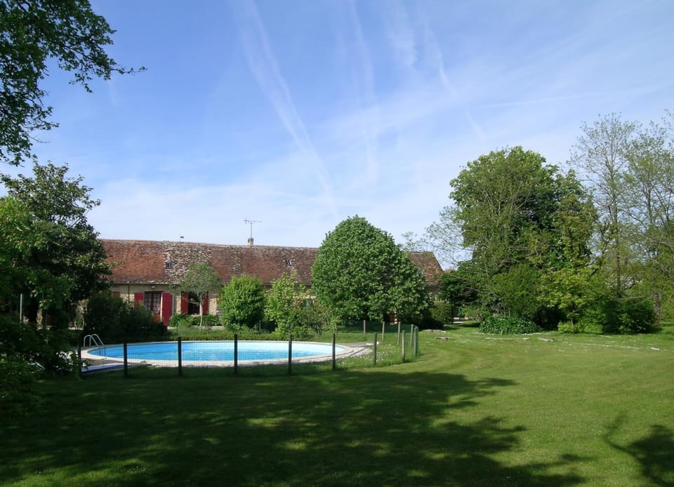 Garden, Swimming pool, Swimming pool